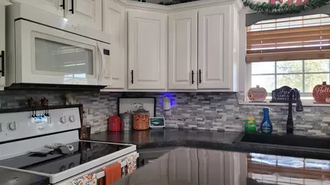 640 S Locust St, Buffalo, MO 65622 photo 6