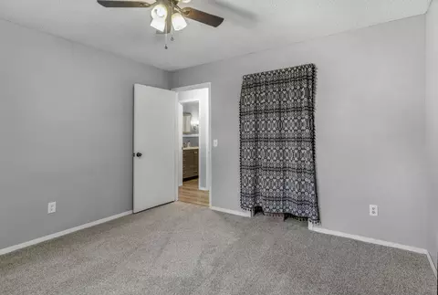 1130 N Hillcrest Ave, Springfield, MO 65802 photo 17