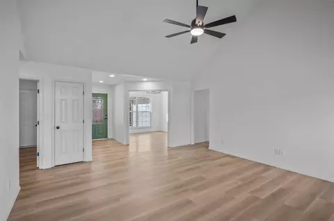 5118 S Sterling Ct, Springfield, MO 65810 photo 9