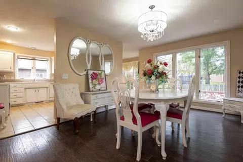 1318 W Swallow St, Springfield, MO 65810 photo 6