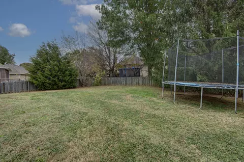 1318 W Swallow St, Springfield, MO 65810 photo 26