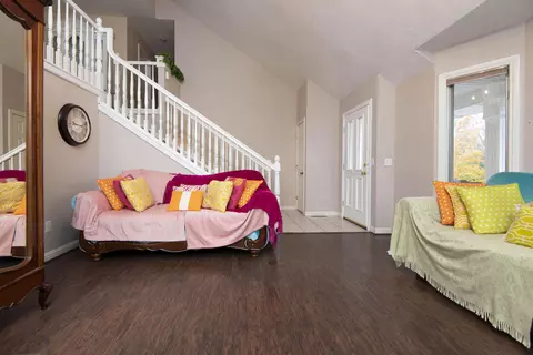 1318 W Swallow St, Springfield, MO 65810 photo 5