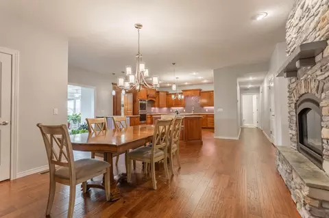 718 Davis Bridge Rd, Republic, MO 65738 photo 4