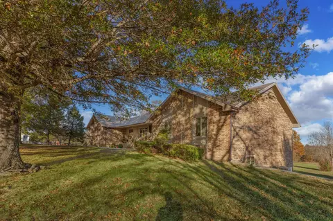 468 Timberhill Rd, Nixa, MO 65714 photo 2
