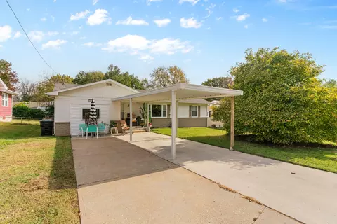 1448 S Overbrook Ave, Springfield, MO 65807 photo 2