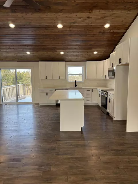 789 S Elm St, Marshfield, MO 65706 photo 15
