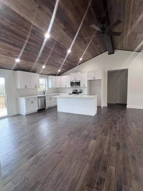 789 S Elm St, Marshfield, MO 65706 photo 8