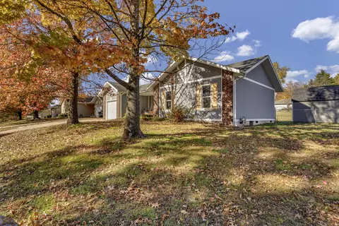 1501 W Warren Ave, Ozark, MO 65721 photo 3