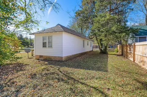1022 N Newton Ave, Springfield, MO 65802 photo 21