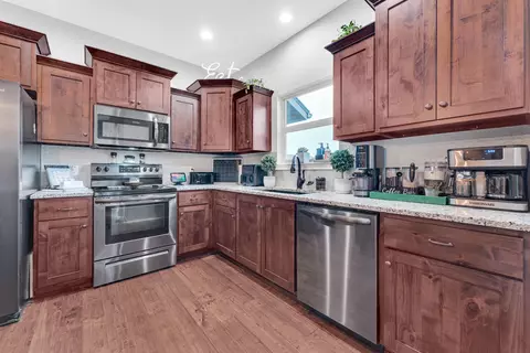 1109 W Eunice St, Ozark, MO 65721 photo 9