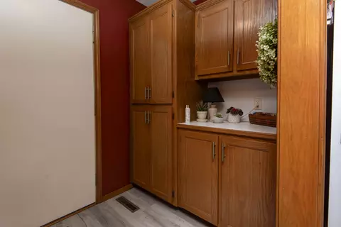 7000 W Lone Oak St, Springfield, MO 65803 photo 13