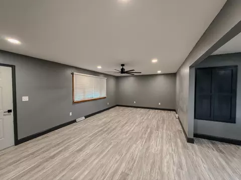 102 S Washburn St, Exeter, MO 65647 photo 5
