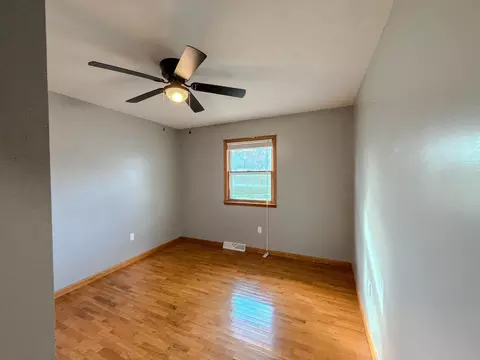 102 S Washburn St, Exeter, MO 65647 photo 16