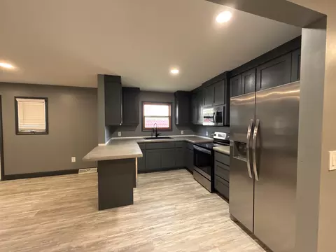 102 S Washburn St, Exeter, MO 65647 photo 7