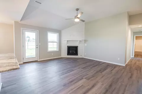 657 W Pinewood St, Nixa, MO 65714 photo 31