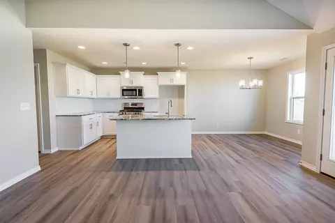 657 W Pinewood St, Nixa, MO 65714 photo 21