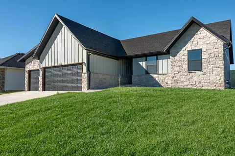 657 W Pinewood St, Nixa, MO 65714 photo 14