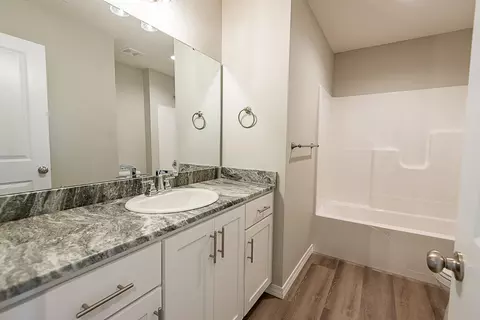 657 W Pinewood St, Nixa, MO 65714 photo 46