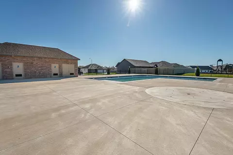 657 W Pinewood St, Nixa, MO 65714 photo 54