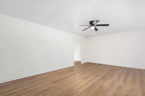 1015 S Gelven Ave, Springfield, MO 65804 photo 9
