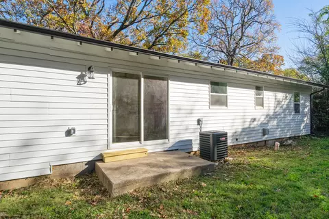 1015 S Gelven Ave, Springfield, MO 65804 photo 25