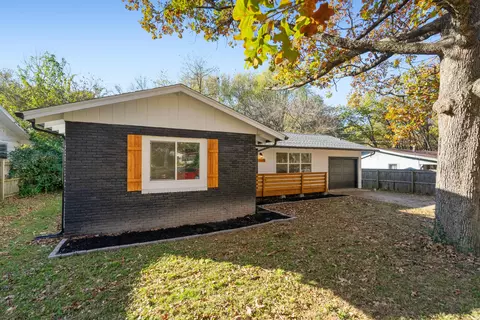 1015 S Gelven Ave, Springfield, MO 65804 photo 4
