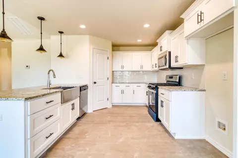 2971 E Franz Sigel St, Republic, MO 65738 photo 2