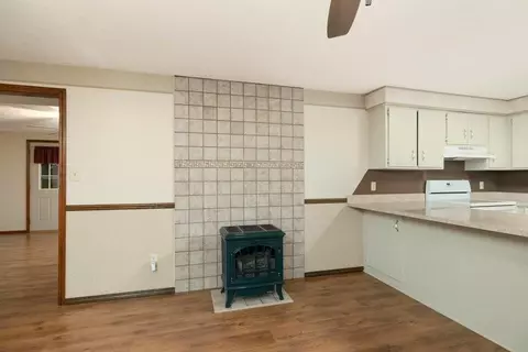 1421 S Catalina Ave, Springfield, MO 65804 photo 5