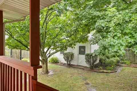 1421 S Catalina Ave, Springfield, MO 65804 photo 9