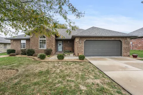 502 S Caroline Ave, Republic, MO 65738 photo 1