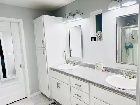 2683 W Brook Ridge St, Springfield, MO 65803 photo 9