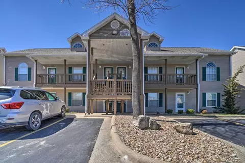Exterior - 570 Abby Ln #3, Branson, MO 65616 photo 2 of 9