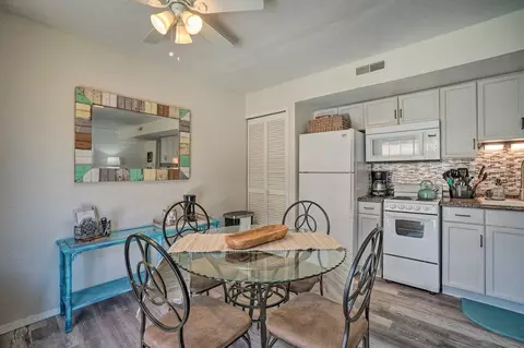 Dining - 570 Abby Ln #3, Branson, MO 65616 photo 3 of 3
