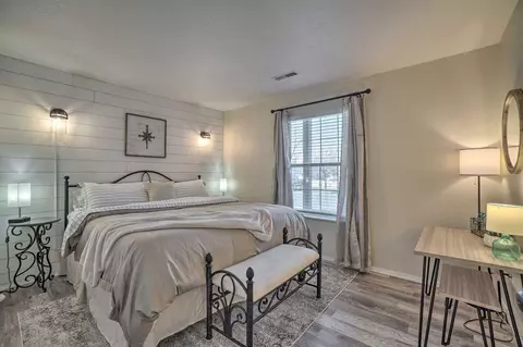 Bedroom - 570 Abby Ln #3, Branson, MO 65616 photo 1 of 3