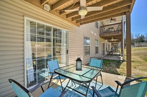 Exterior - 570 Abby Ln #3, Branson, MO 65616 photo 4 of 9