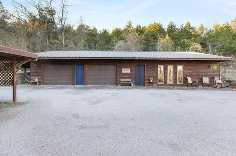 882 Brushy Rd, Ridgedale, MO 65739 photo 4