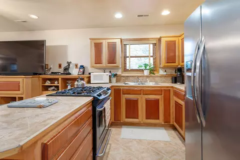 882 Brushy Rd, Ridgedale, MO 65739 photo 10