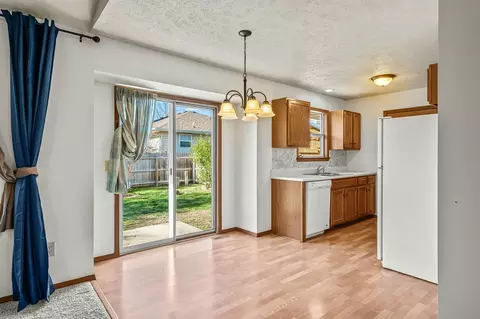 1251 N Colgate Ave, Springfield, MO 65802 photo 8