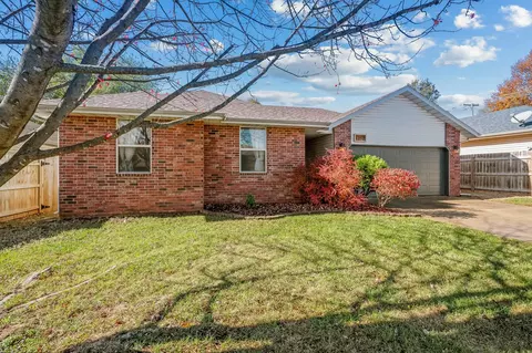 1251 N Colgate Ave, Springfield, MO 65802 photo 3