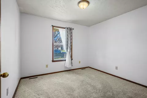 1251 N Colgate Ave, Springfield, MO 65802 photo 14