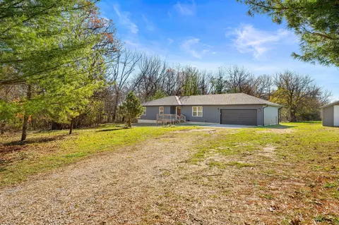 230 Morning Glory Ln, Clever, MO 65631 photo 5
