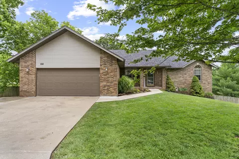 102 Jacaranda, Willard, MO 65781 photo 1