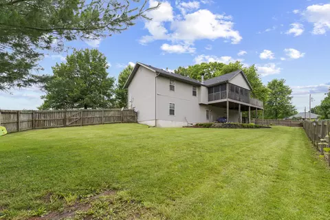 102 Jacaranda, Willard, MO 65781 photo 43