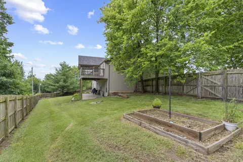 102 Jacaranda, Willard, MO 65781 photo 42