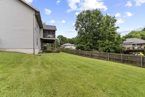 102 Jacaranda, Willard, MO 65781 photo 44