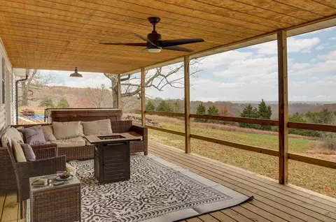 Exterior - 175 Ranch View Ct, Branson, MO 65616 photo 3 of 6