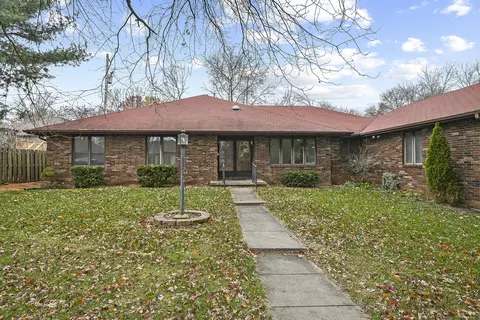 1923 S White Oak Ave, Springfield, MO 65809 photo 3