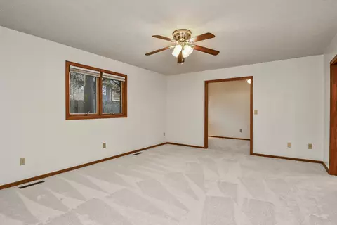 1923 S White Oak Ave, Springfield, MO 65809 photo 12