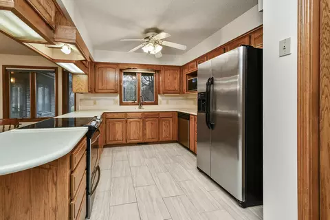 1923 S White Oak Ave, Springfield, MO 65809 photo 32
