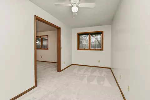 1923 S White Oak Ave, Springfield, MO 65809 photo 21